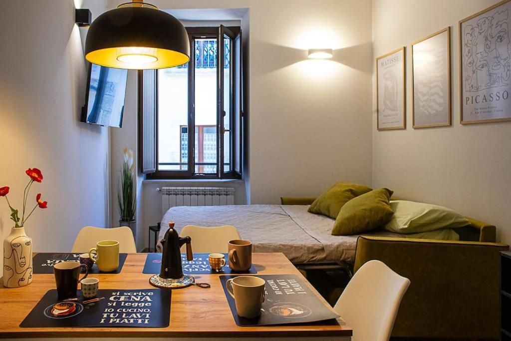 Appartamento Elegante E Moderno A 100 M Dal Duomo LʼAquila Esterno foto